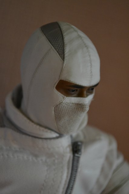 Кукла и актер: Ли Бён Хон (Lee Byung Hun) | Бэйбики Кукла и актер: Ли Бён Хон (Lee Byung Hun)