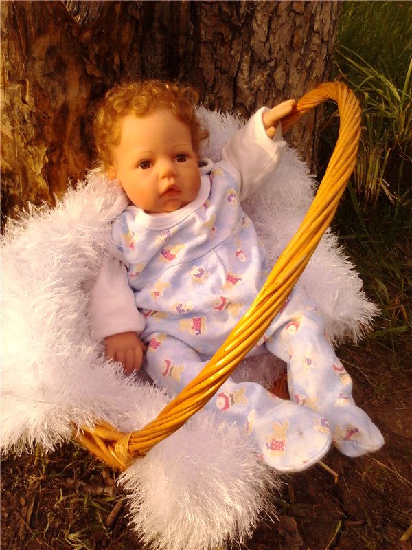 Моя малышка Алиса - Breath of Life Babies "Baby Amber" от Lee Middleton - на даче (фото 4)