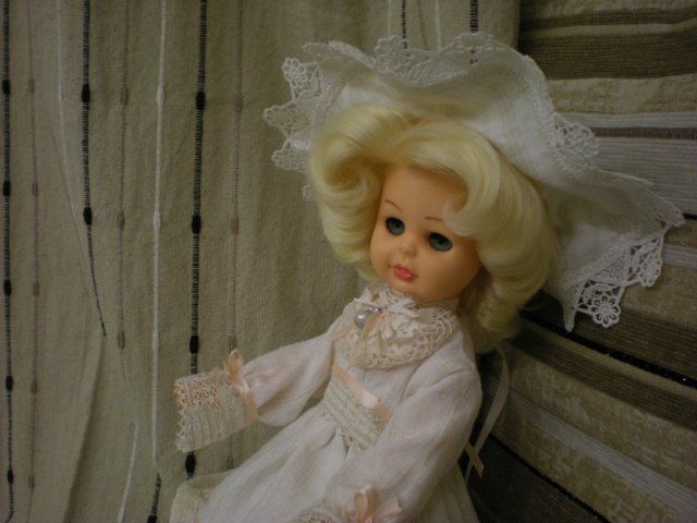 Не антикварное платье для не антикварной куклы (фото 7)