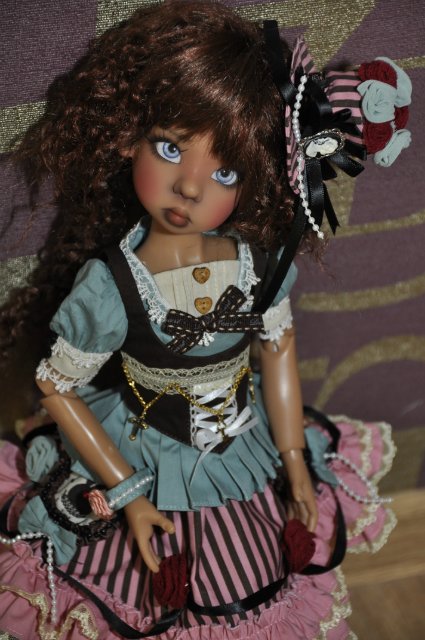 Жемчужина моей коллекции - Нисса тан человек от Кайе Виггз. Посмотрите на нас)