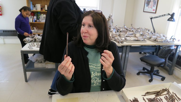 Впервые за 40 лет. День открытых дверей на кукольной фабрике R John Wright. Часть четвертая: Процесс производства. Окончание