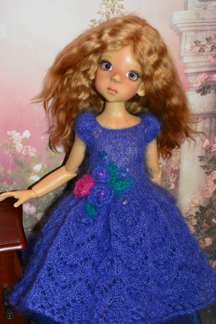 Весеннее настроение. Платья для кукол Kaye Wiggs