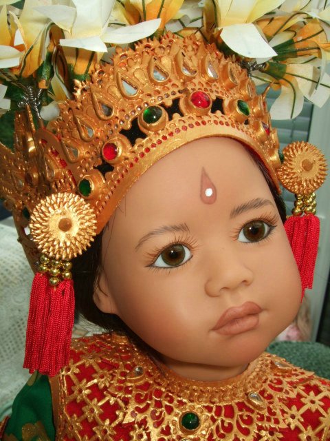 Добрая волшебница Frau Heidi Plucszok