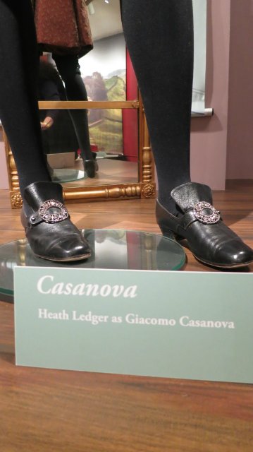 Как за неприметным фасадом может скрыватся просто удивительный Клондайк!!! Или "Это я удачно зашел!!!!!"