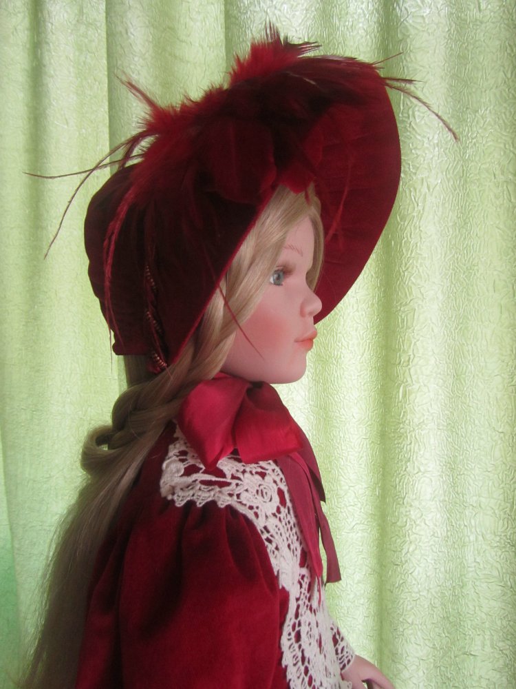 Фарфоровая кукла Ева - "реверанс позапрошлому веку"