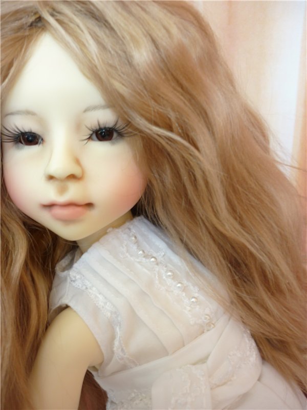 Три образа любимой Вайноны от Конни Лоу (фото 3)