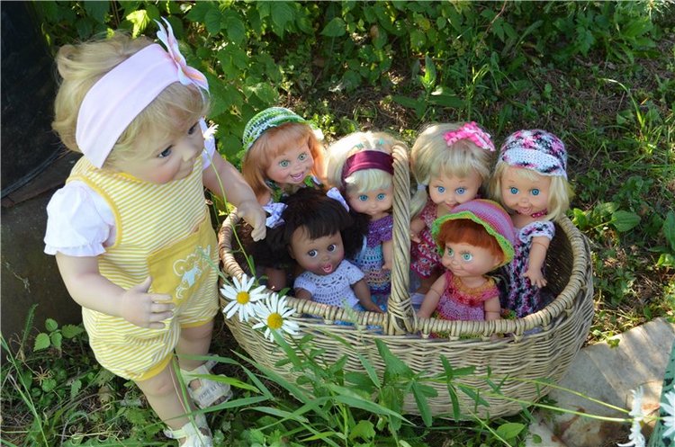 Фэйсинки и Майя на даче — Куклы Galoob Baby Face (Фейсинки): винтаж 90 (фото 10)