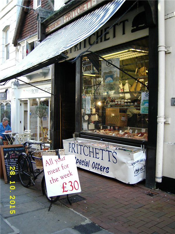 Солсбери (Salisbury) – небольшой городок на юге Англии