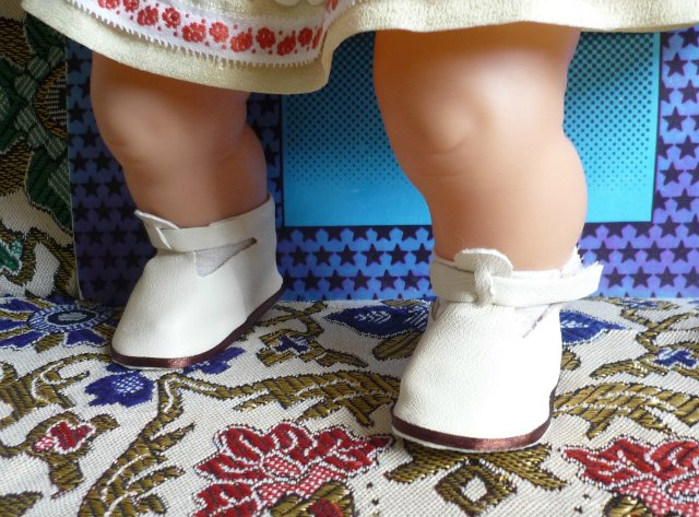 Наши ножки будут обуты — Одежда и обувь для кукол своими руками: фото