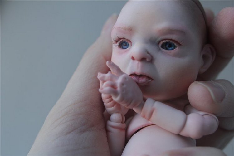 Пробный мэйк шарнирной куклы. Фото 18+ (фото 3)