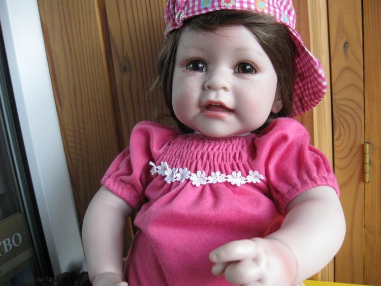 Разные детки Адора одного молда (фото 2)