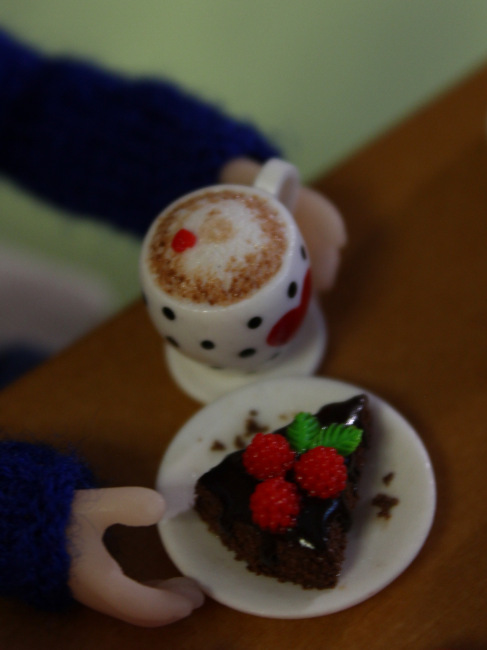 Как Фиби и Остин зиму зимовали. Часть 2: День Святого Валентина, 8 Марта