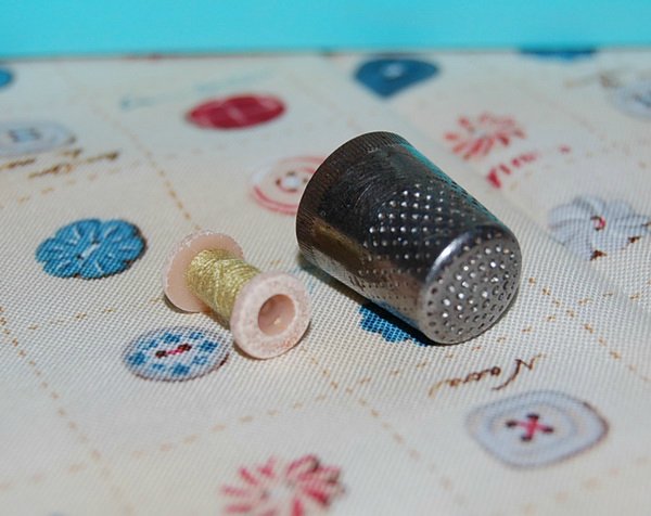 Швейная мастерская. Декорации (фото 10)