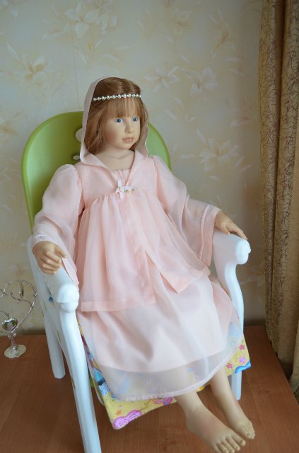 И снова Гвен... кукла Элизы Глазгольд