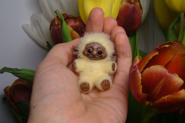 Кто-то весенний. Авторская игрушка Ольги Чернухо