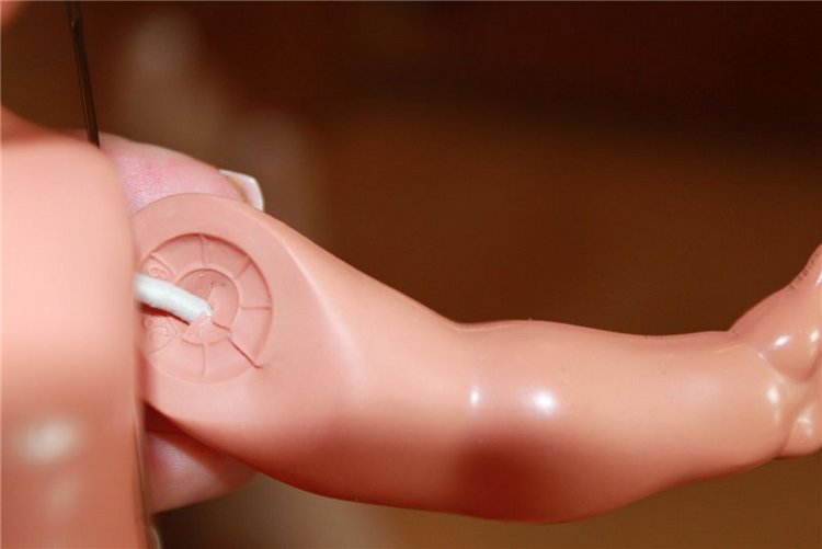 Перетяжка рук. Гретхен, Cellba Celluloid Warenfabrik , Germany, 1940 г