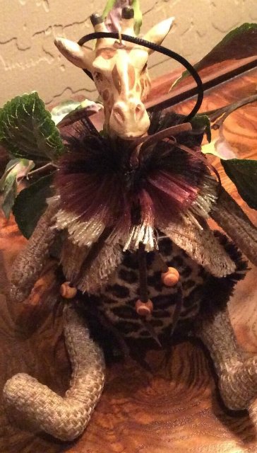 Волшебный мир Katherine collection - нет нет.. вам не кажется это действительно Олень - балерина и Гиппопотам манекенщица