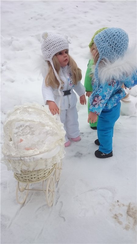 Мы в костюмчиках стоим,скоро Вас мы навестим!Открывайте ворота,выбегает детвора (фото 9)