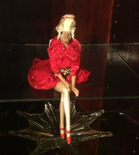 Волшебный мир Katherine collection - нет нет.. вам не кажется это действительно Олень - балерина и Гиппопотам манекенщица