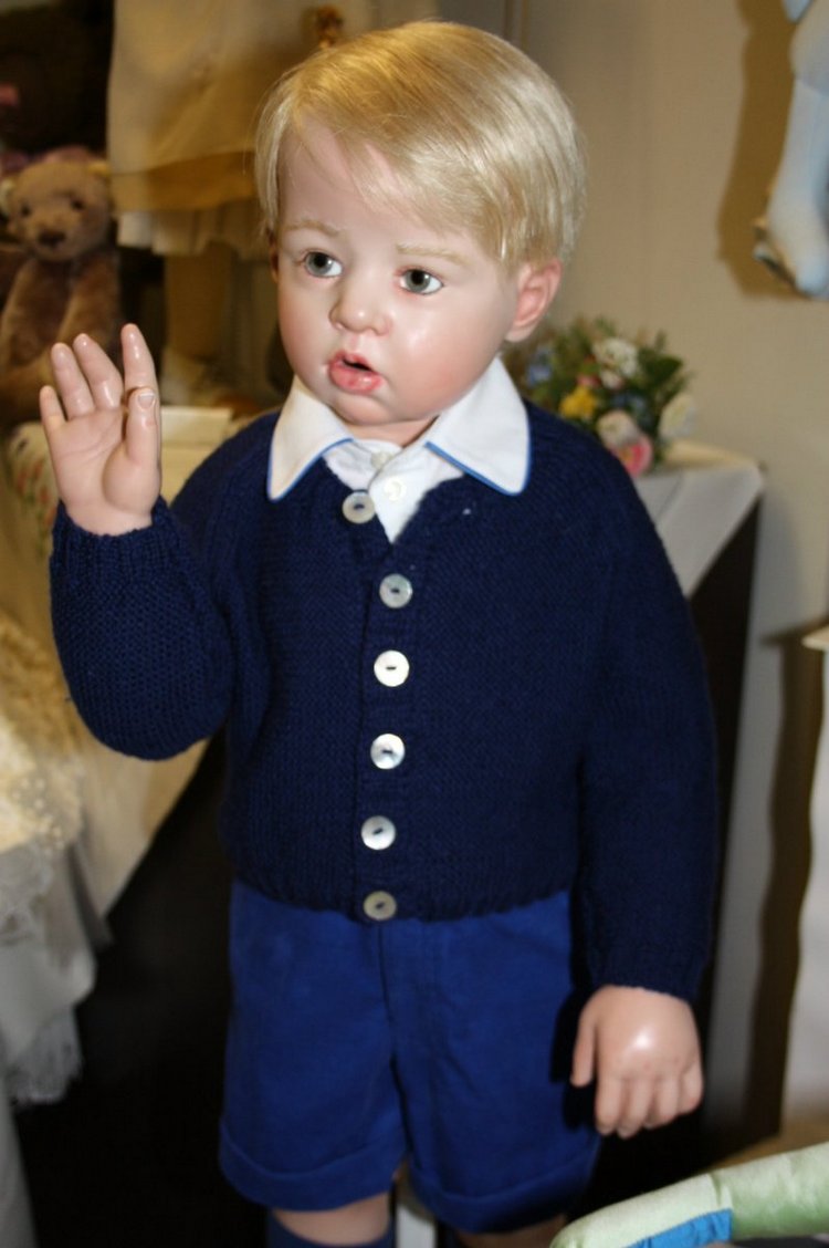 Первый показ новой коллекции 2016 года из резин от Hildegard Gunzel