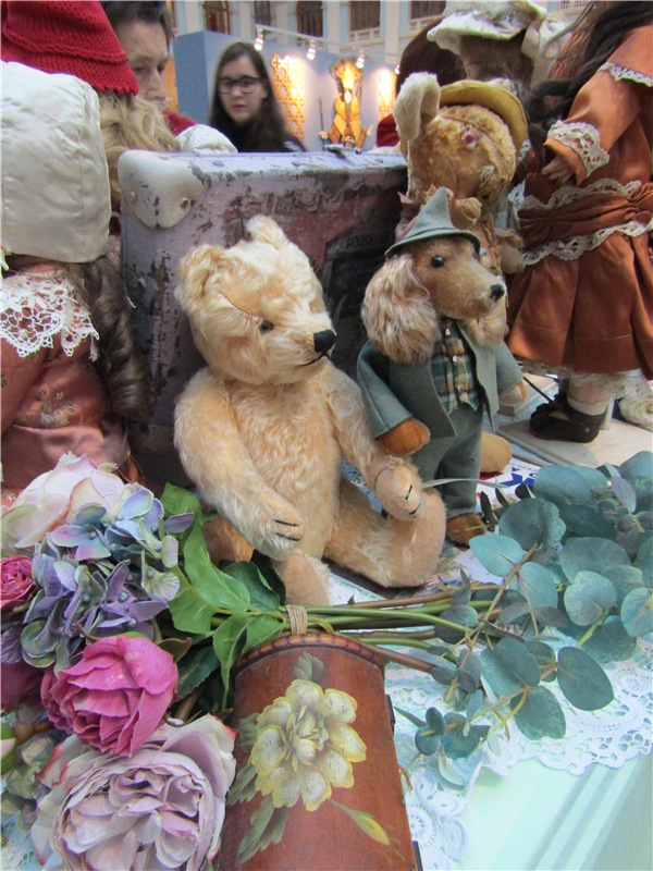 Антикварные впечатления о выставке кукол в "Гостином дворе" 16-18 декабря 2016 года. Искусство куклы. Фотообзор | Бэйбики Антикварные впечатления о выставке кукол в "Гостином дворе" 16-18 декабря 2016 года. Искусство куклы. Фотообзор