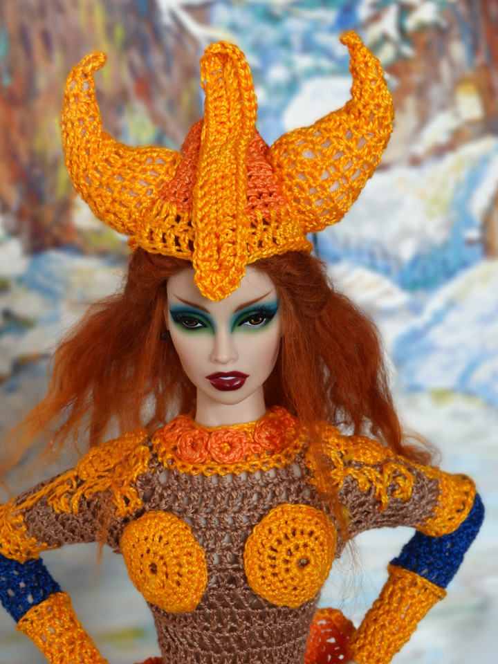 Рыжая королева — Фэшн