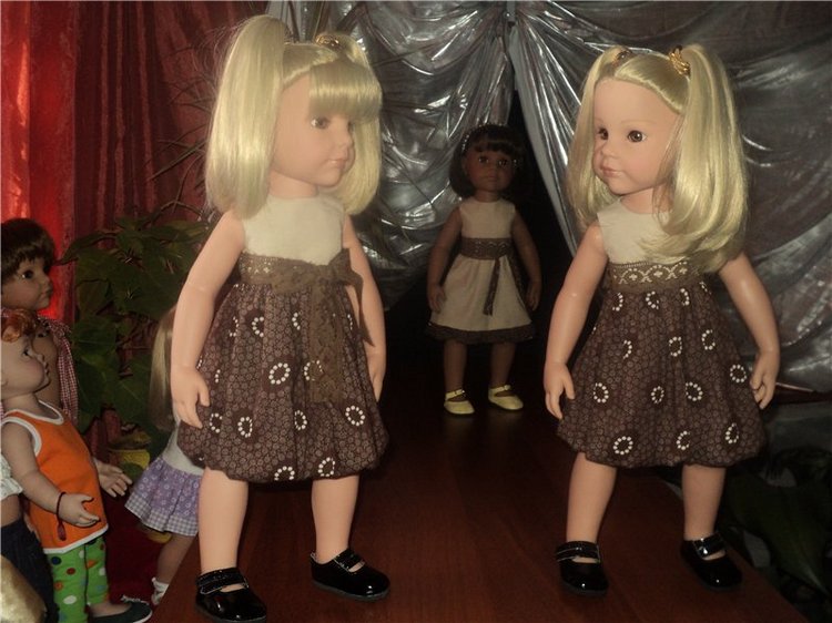 Девчушки любят наряжаться! Наряды для кукол Готц и не только
