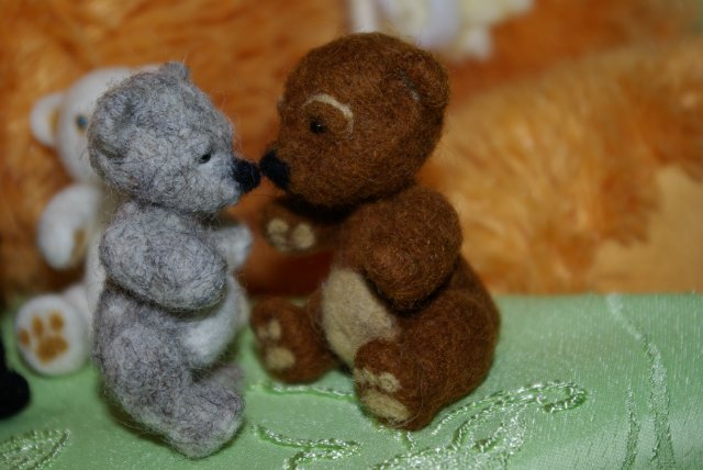 Родились у меня медвежата. Авторские игрушки сухим валянием (фото 8)