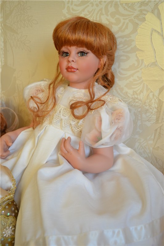 Мои Оля и Яло Fayzah Spanos... Одинаковые, но такие разные