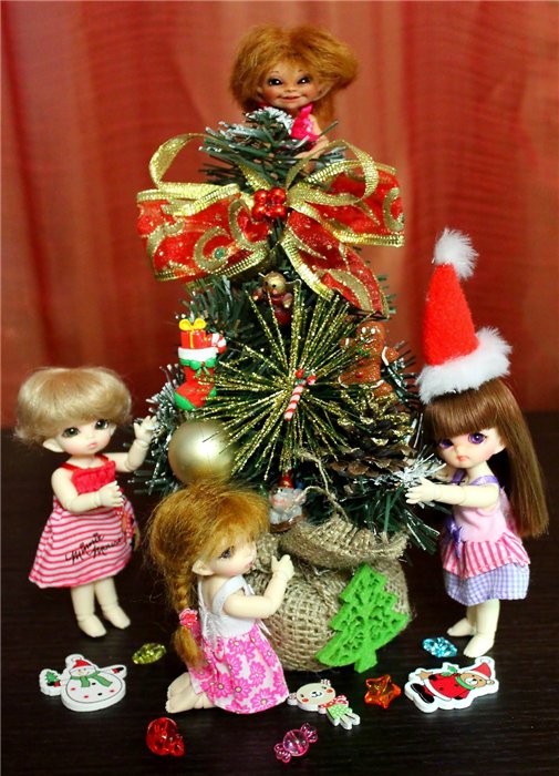 Новый Год к нам мчится! :)