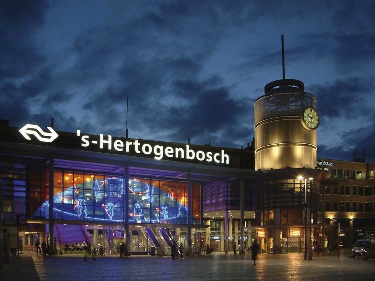 Выставка кукол, мишек Тедди, кукольных домиков и миниатюры в Den Bosch (Нидерланды), 24-25 октября 2015. Poppen & Berenbeurs