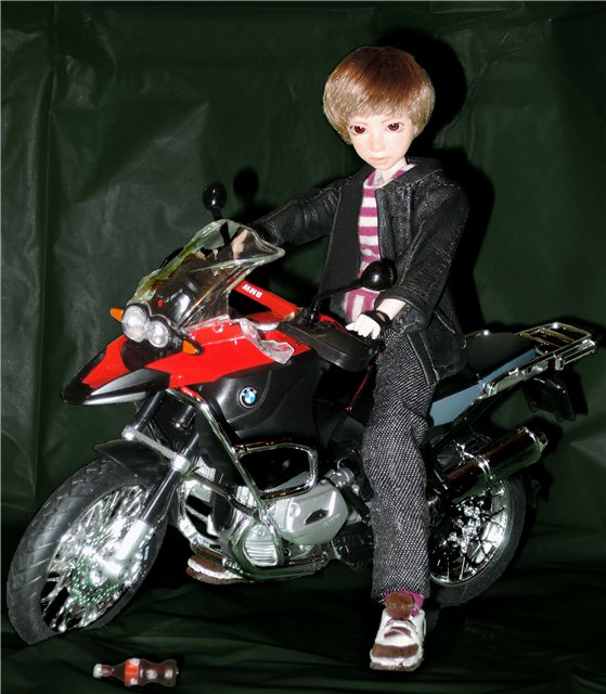 Данька и байк — Куклы и тела Obitsu (Обитсу): 1/6