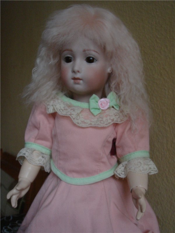 У моей Нюрочки новый парик (фото 9)