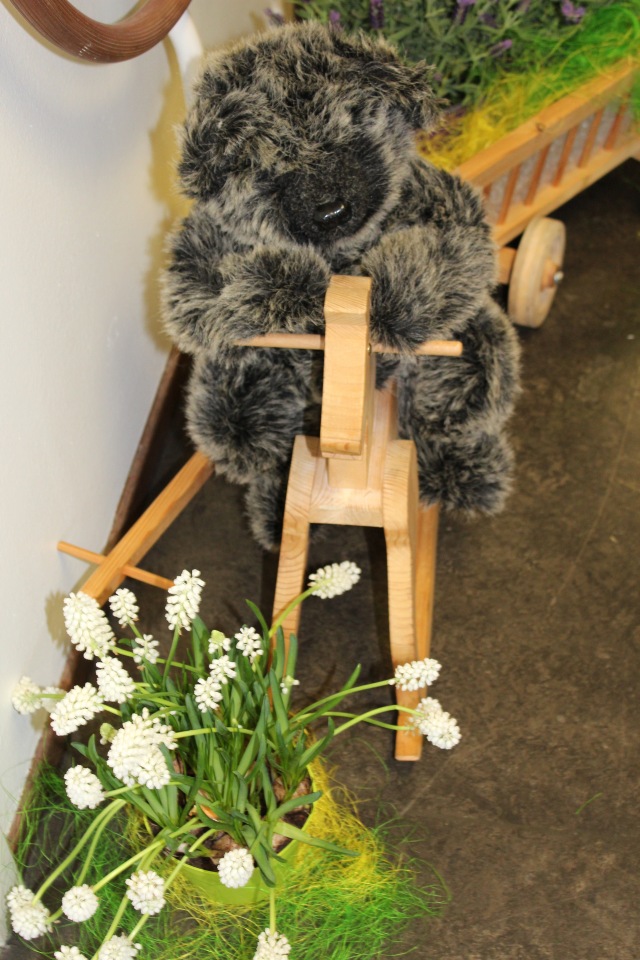 Пасхальная встреча в магазине кукол Гюнзел. Новая коллекция из резин 2017. Mila i Robin