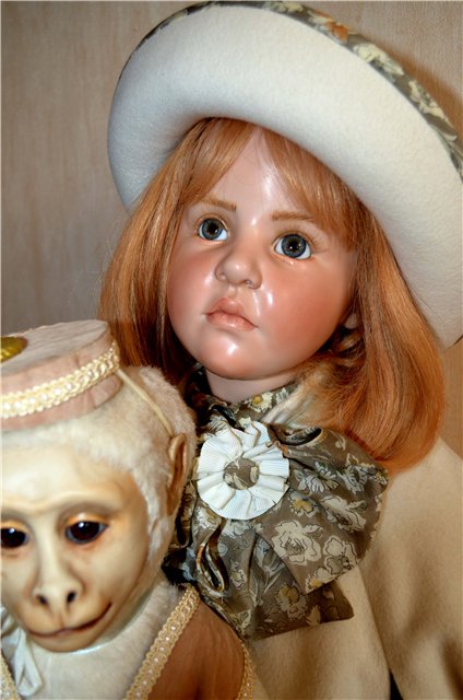 Моя муза... Дина и её обезьянка... фарфоровая кукла от Хильдегард Гюнцель, HILDEGARD GUNZEL WOP DOLL DINA (фото 5)