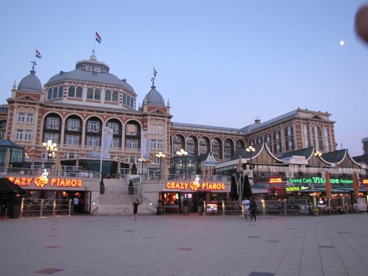 Путешествие по Схевенингену (Scheveningen, Holland)