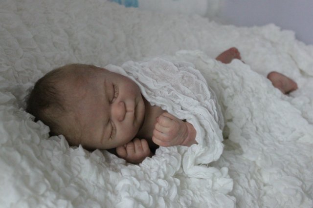 Спящий малышок Жульенчик. Куколка реборн Вишни Виктории