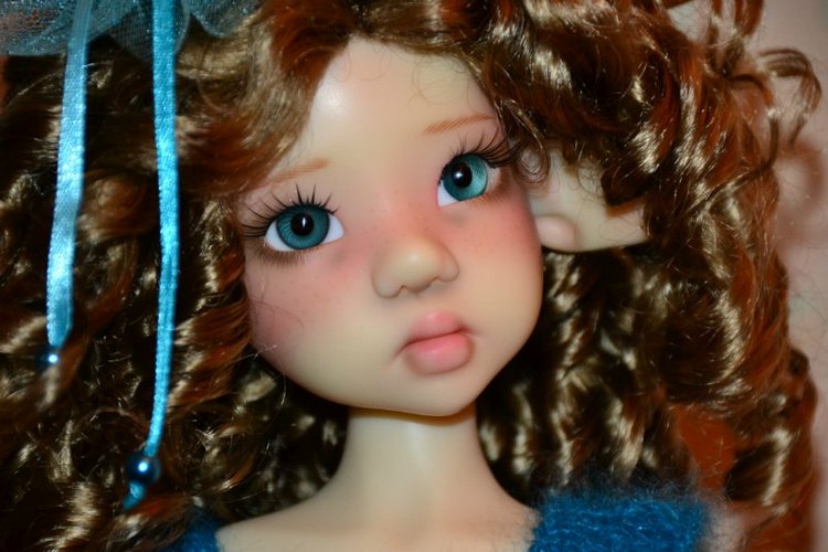 Платье + глазки = образ готов:) Larissa & Miki Kaye Wiggs (фото 6)