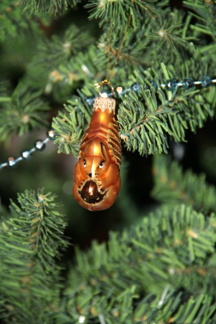 Необычные снеговики из обыденных вещей своими руками (фото 10)