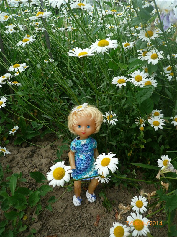 Бабушкина помощница. Винтажная шарнирная куколка Светочка