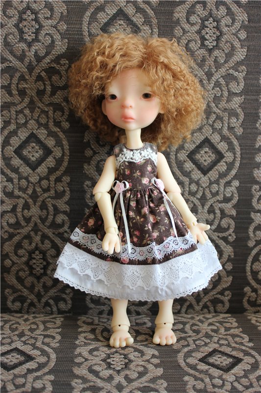 Nefer Kane Alice - Алиска примеряет наряды (фото 5)