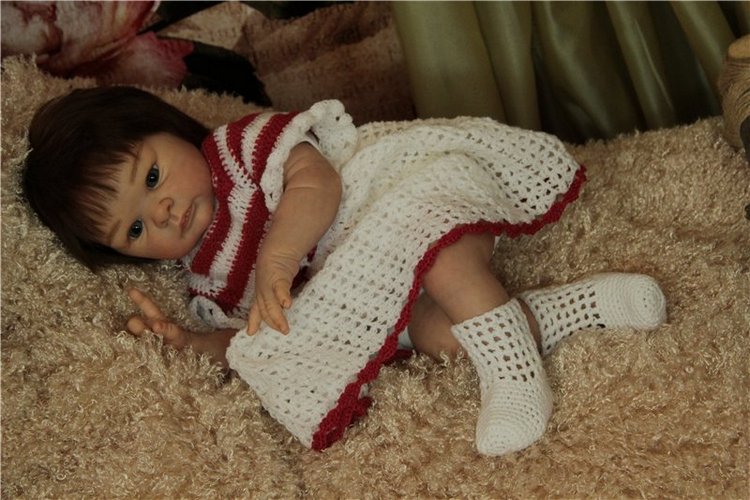 Джулия - малышка из молдика Jill от Adrie Stoete