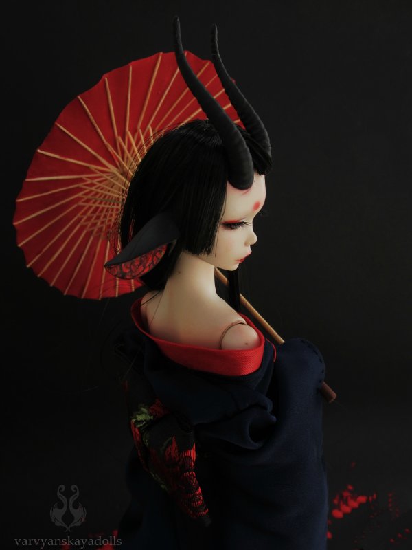Полиуретановая шарнирная кукла Цубаки (Камелия)