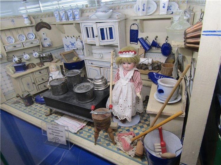 Музей Истории Игрушки. Выставка в "Гостином дворе" 16-18 декабря 2016. Винтаж и антиквариат. Фотообзор