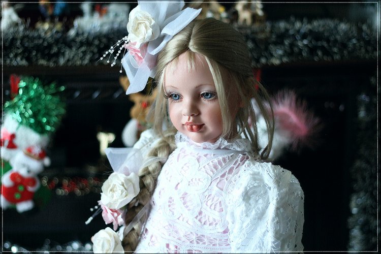 Родом из Детства... Посвящаю моей любимой Бабушке и всем Бабушкам в Мире! "Sweet Embrace" от Fayzah Spanos