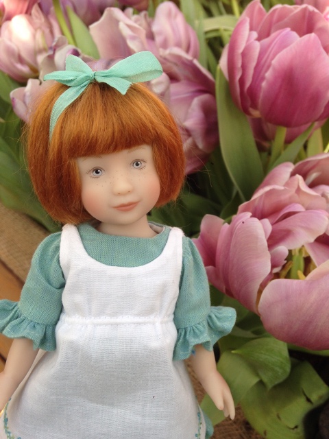 Прогулка Эмили в аптекарском огороде. H. Maciak | Бэйбики Прогулка Эмили в аптекарском огороде. H. Maciak