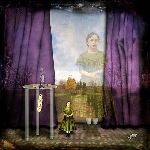 Глубока ли кроличья нора или Хэллоуин в Зазеркалье