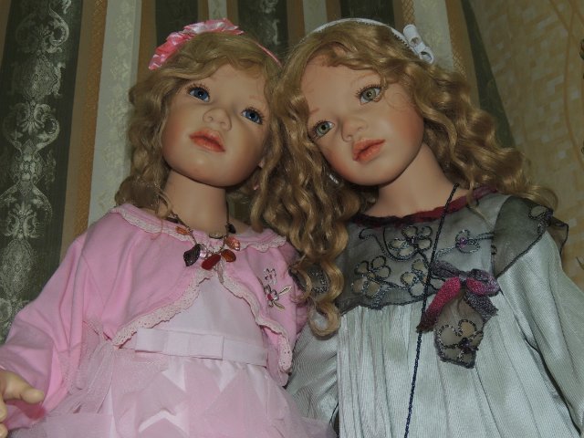 Сестрёнки заверушки Ливия и Паула. Куклы Zawieruszynski