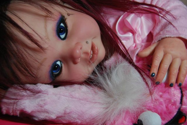 Как Вам такой вариант Bonnie Linda Murray