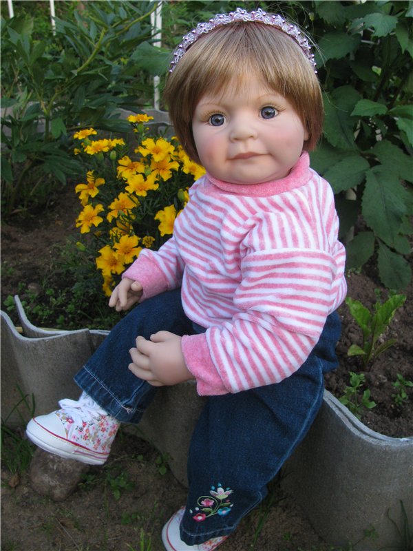 Дачные прсиделки кукол Ли Миддлетон